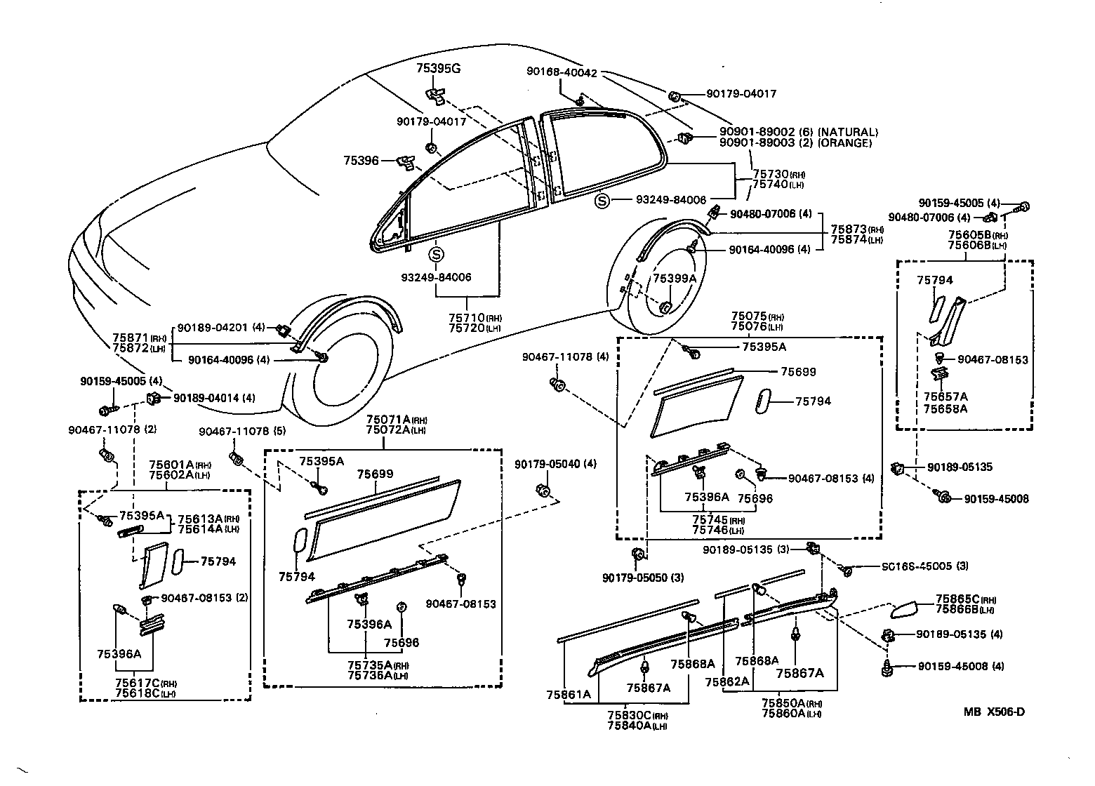  GS300 |  SIDE MOULDING